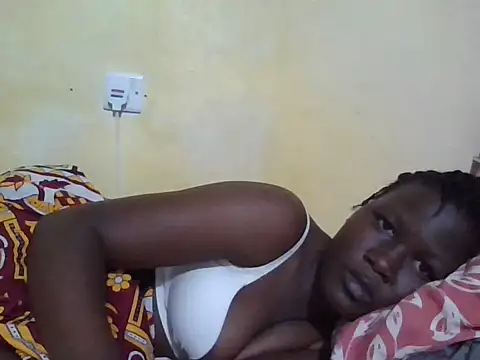 Snapshot of tashacute254 chatting on 07-28-26, 05:23 tashacute254 online show from 07-28-26, 05:23
