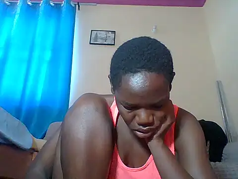 Blacksexyqueen24 online show from 07-18-26, 06:50