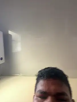 MorenoHot90 online show from 05-20-26, 02:56