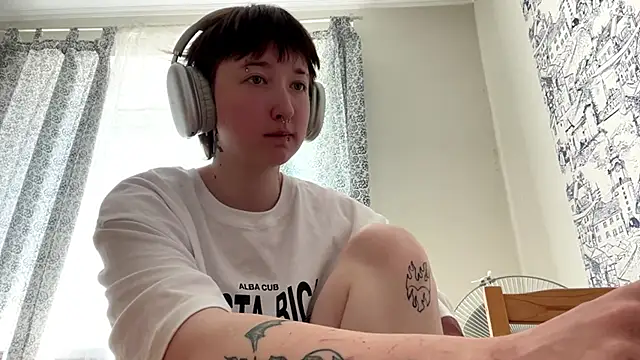 Kate Gelik online show from 05-19-26, 09:26