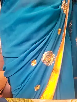 Snapshot of Tamil-ammukutty18 chatting on 07-12-26, 05:31 Tamil-ammukutty18 online show from 07-12-26, 05:31