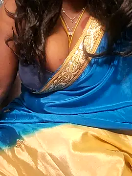 Snapshot of Tamil-ammukutty18 chatting on 07-15-26, 09:20 Tamil-ammukutty18 online show from 07-15-26, 09:20