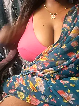 Snapshot of Tamil-ammukutty18 chatting on 07-28-26, 05:25 Tamil-ammukutty18 online show from 07-28-26, 05:25