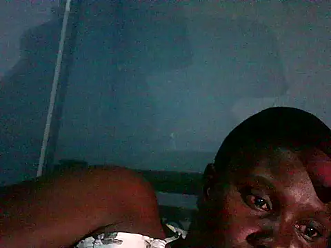 creamyebony5 online show from 05-17-26, 09:11