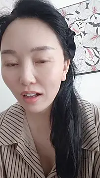 lylxili online show from 06-24-26, 02:54