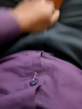 Snapshot of Playboygujrati chatting on 11-26-25, 01:12 Playboygujrati online show from 11-26-25, 01:12