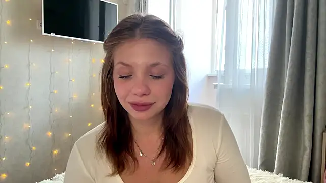 Lia be mine online show from 07-04-26, 08:09