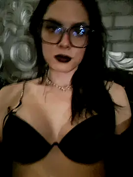TransGotica online show from 05-18-26, 04:07