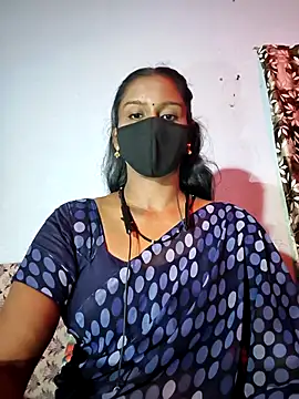 madhushree143 online show from 07-10-26, 04:42