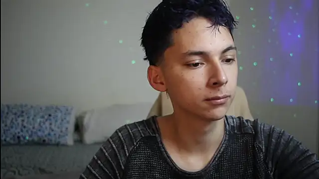 archi love online show from 02-08-26, 05:33