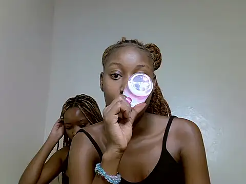 Pretty kitty48 online show from 07-08-26, 04:17
