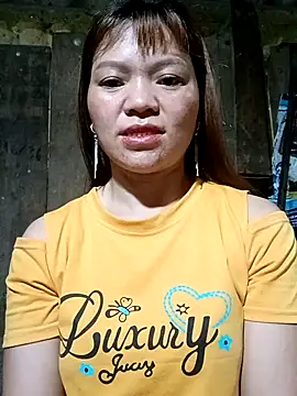 Snapshot of lya_sexyy chatting on 05-18-26, 10:59 lya sexyy online show from 05-18-26, 10:59