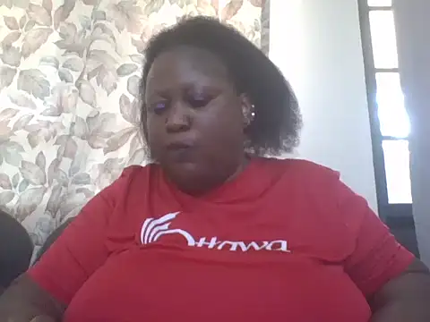 Snapshot of fat_ebonyqueen chatting on 07-08-26, 06:18 fat ebonyqueen online show from 07-08-26, 06:18