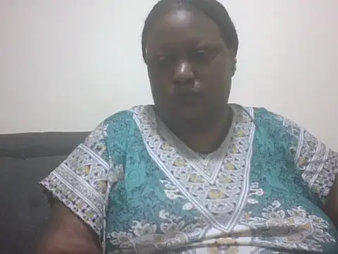Snapshot of fat_ebonyqueen chatting on 07-27-26, 02:46 fat ebonyqueen online show from 07-27-26, 02:46