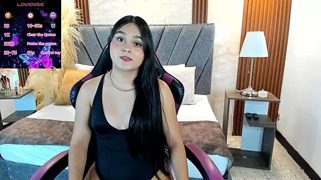 Sienna lu online show from 07-11-26, 07:38