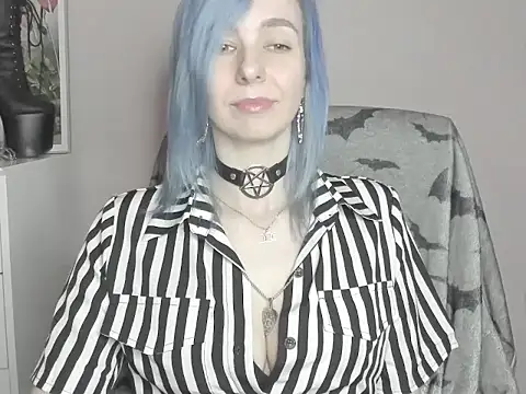 velvetanne online show from 07-17-26, 06:53