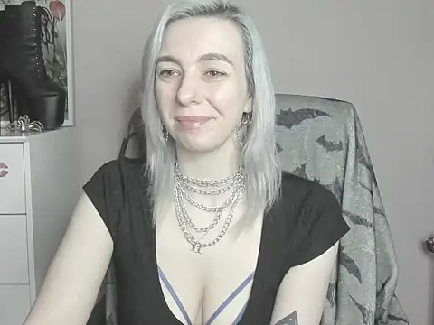 velvetanne online show from 07-24-26, 06:33