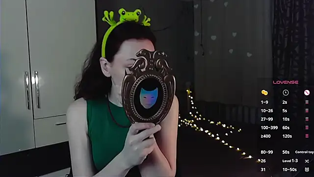 PricklyPeach online show from 07-20-26, 09:06