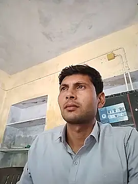 Snapshot of Royal_Harikesh chatting on 05-19-26, 08:53 Royal Harikesh online show from 05-19-26, 08:53