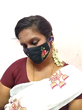 CuteTamizhachi online show from 07-18-26, 05:17