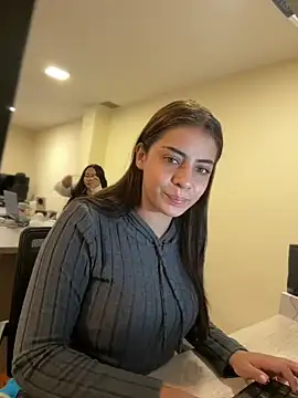Hanna Cruz  online show from 07-22-26, 04:21