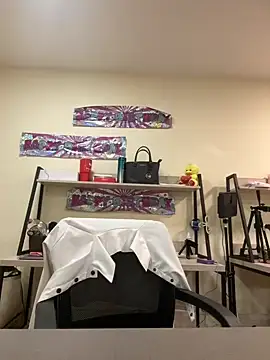 Hanna Cruz  online show from 07-24-26, 03:54