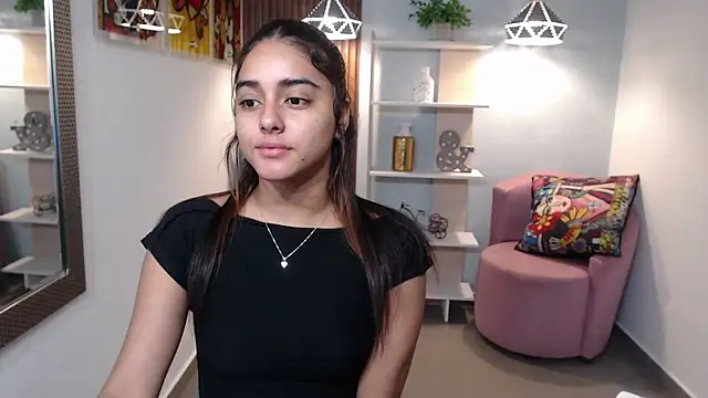  Lucy Grey  online show from 06-08-26, 11:10