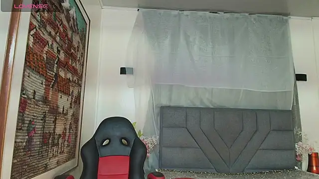Aurora Gatty online show from 07-27-26, 07:10