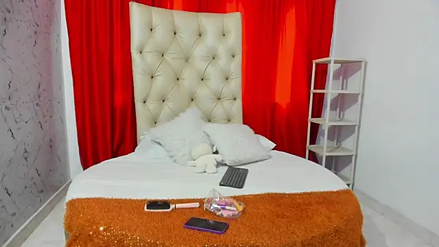 sweetkitty 20  online show from 07-09-26, 07:40