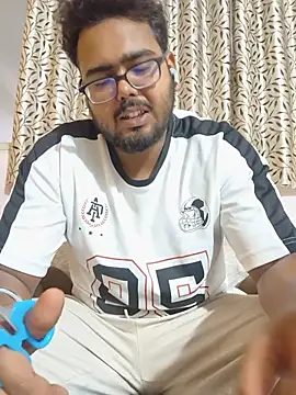Sexyboyforyou33 online show from 07-25-26, 01:36