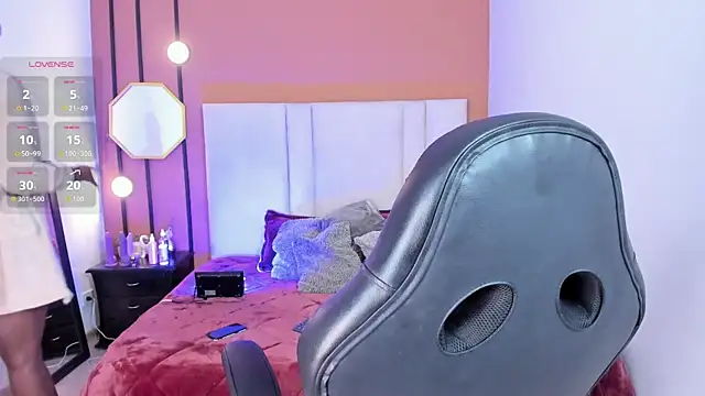 Mia boobs24 online show from 07-28-26, 12:59