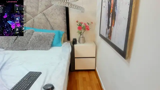 ZoeBrowns online show from 07-23-26, 01:09