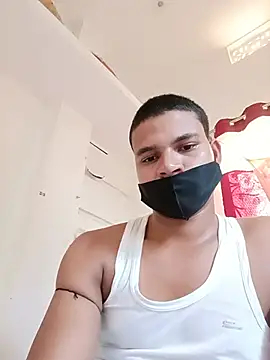 Snapshot of Rashi__75 chatting on 07-25-26, 11:52 Rashi 75 online show from 07-25-26, 11:52