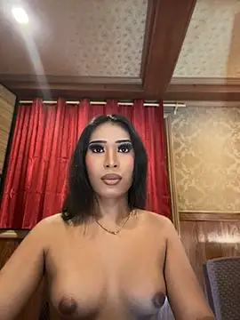 hugecock tamira online show from 07-26-26, 04:36