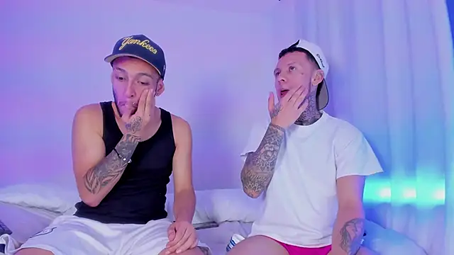  Kevin xxx online show from 09-24-25, 05:22