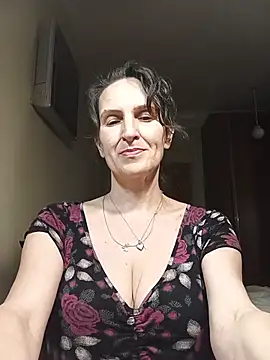 Snapshot of Alene_Lorrie chatting on 06-08-26, 08:09 Alene Lorrie online show from 06-08-26, 08:09