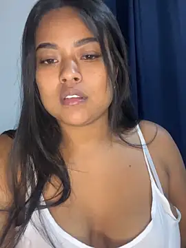 Kenia 26 online show from 05-21-26, 03:13
