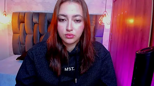 Miel ferrer online show from 07-12-26, 03:47