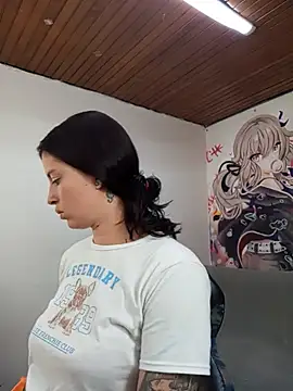 Lucia evans22 online show from 07-15-26, 08:03