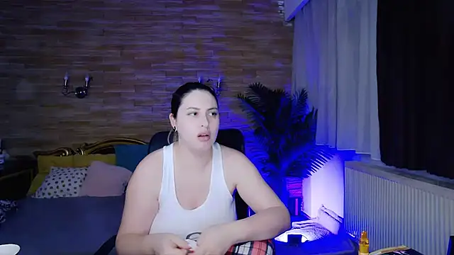 Snapshot of MiraHaze chatting on 03-03-25, 03:31 MiraHaze online show from 03-03-25, 03:31