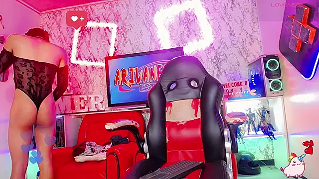 SophiaWild  online show from 07-22-26, 11:13