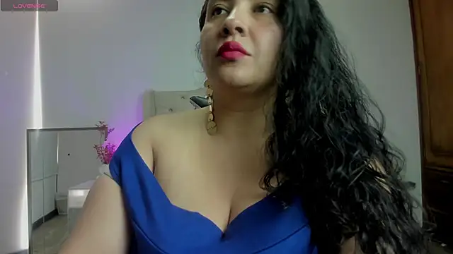 JadeBellee online show from 06-29-26, 05:35