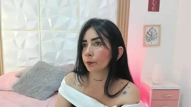 Anniee 333 online show from 07-28-26, 01:32