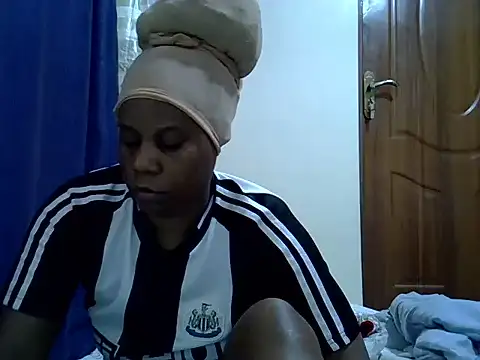crazybeibe online show from 07-18-26, 02:38