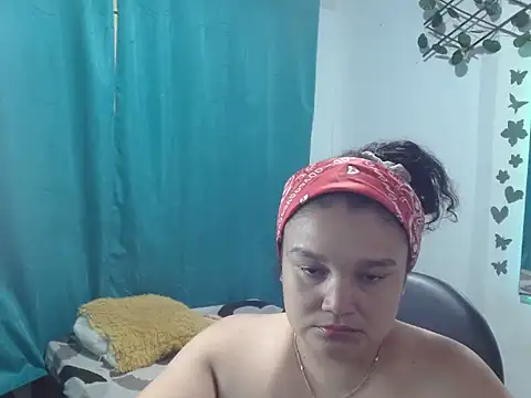 Snapshot of lucero_chuvy chatting on 05-21-26, 08:38 lucero chuvy online show from 05-21-26, 08:38