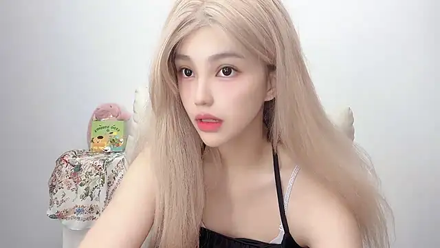 jiangjiang2005 online show from 07-24-26, 07:23