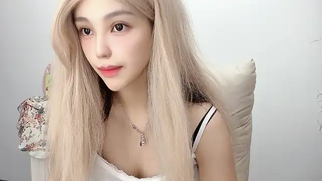 jiangjiang2005 online show from 07-27-26, 06:26