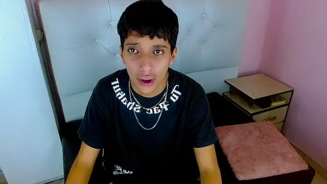 jl brayan12 online show from 06-08-26, 03:29
