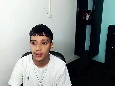 jl brayan12 online show from 07-11-26, 03:20