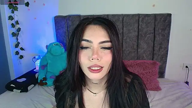 andraa rossee online show from 06-30-26, 01:17